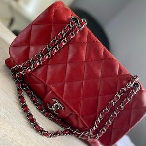 CHANEL Quilted Lambskin Shoulder Bag in Red with Silver Chain